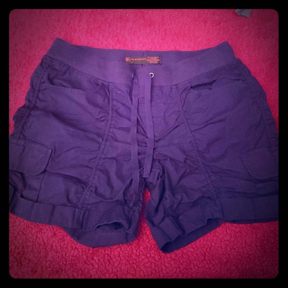 No boundaries womens shorts size 11